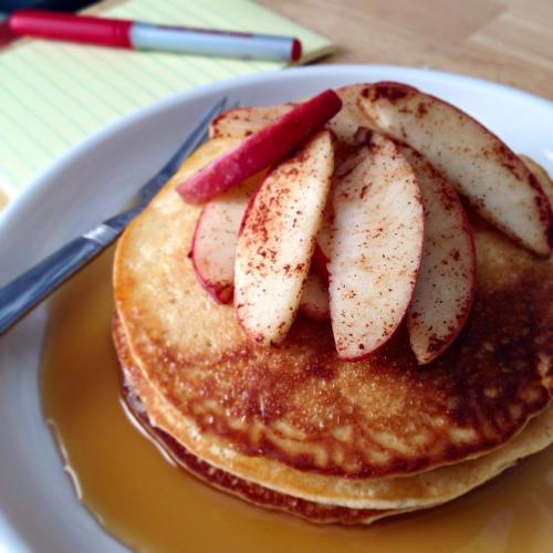 Apple Pancakes